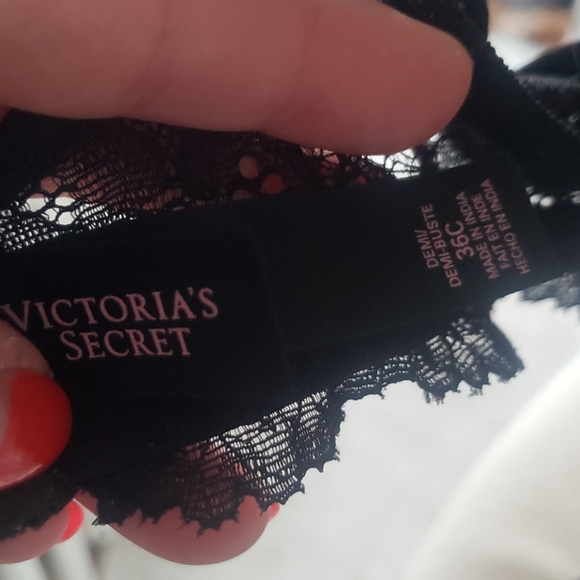 Dream Angel's black push up - Picture 6 of 7